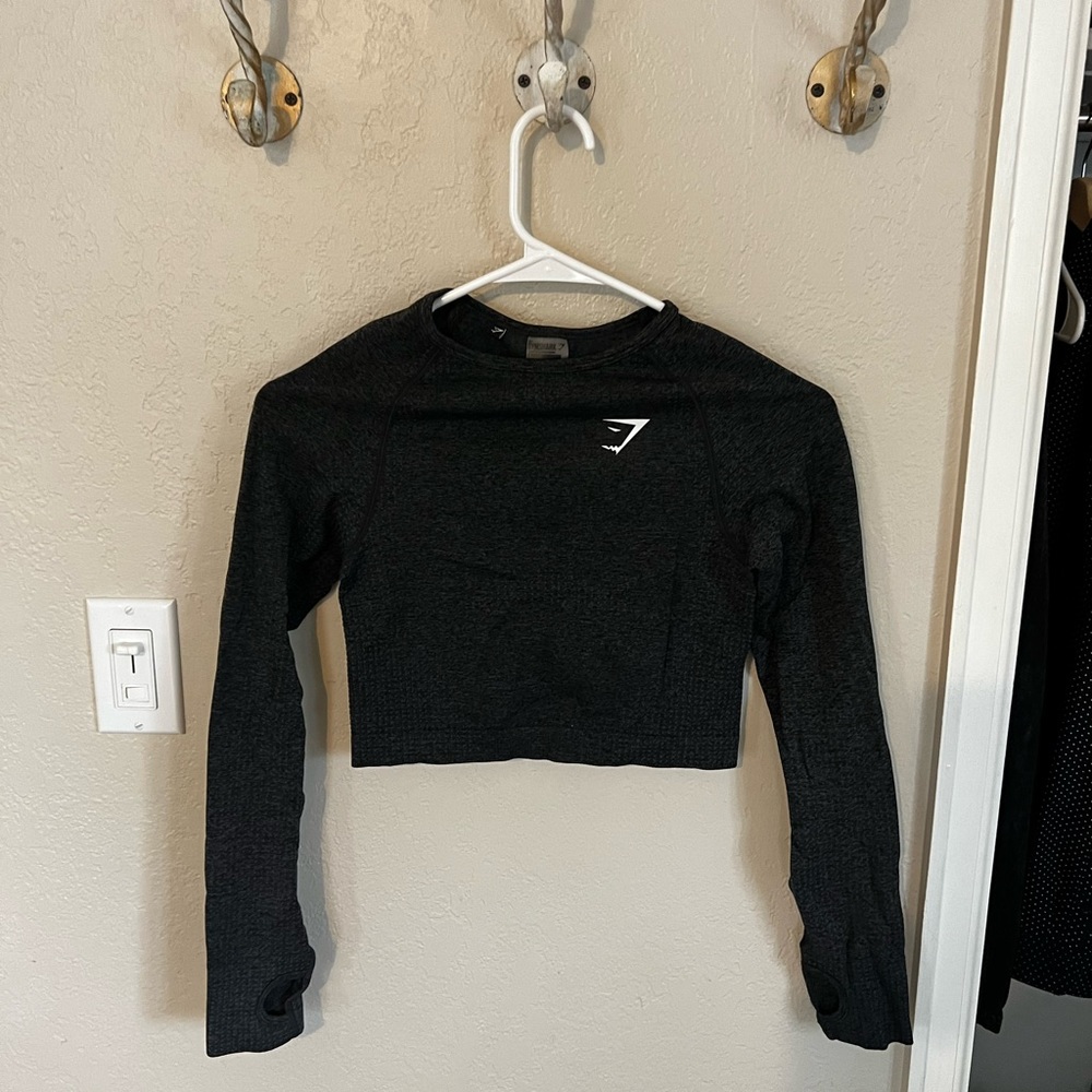 Gymshark long sleeve cropped tee